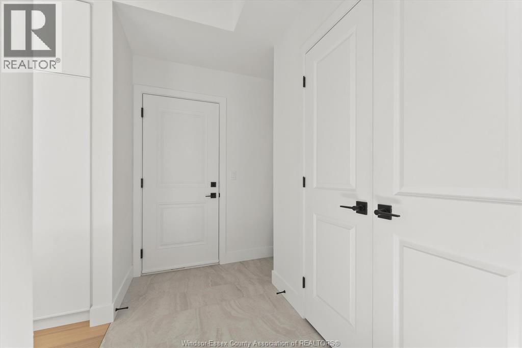 2548 Mayfair Avenue South, Lasalle, Ontario  N9J 0E5 - Photo 22 - 25027387