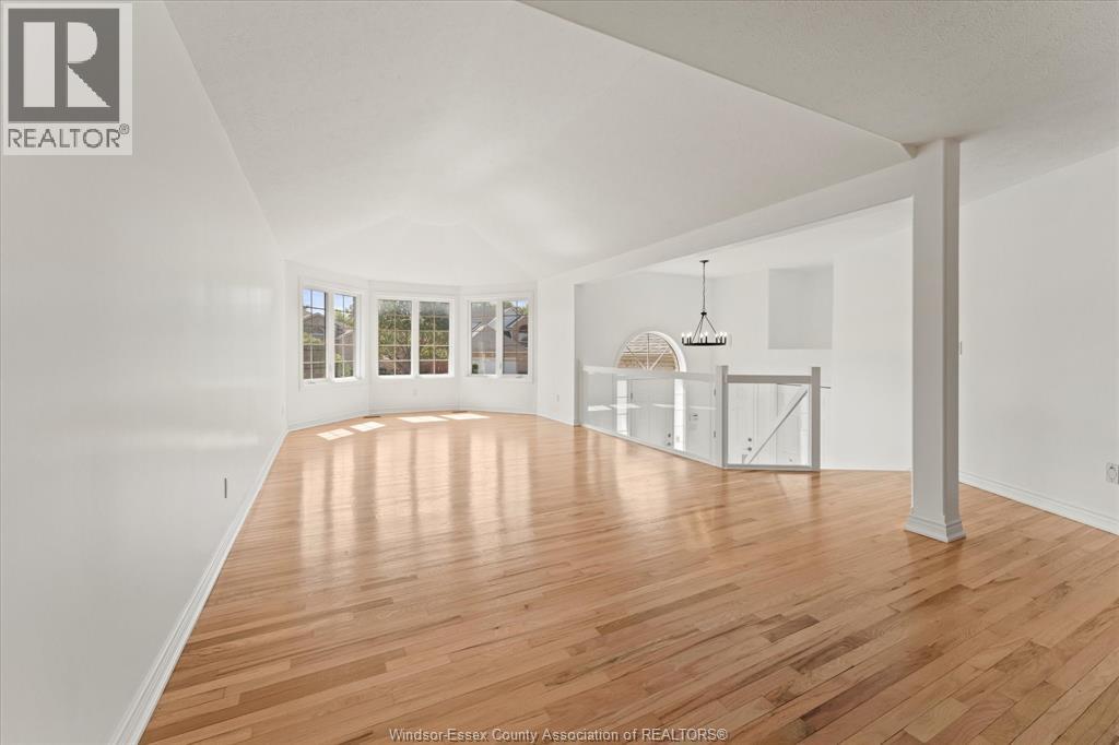 3316 Kenilworth, Windsor, Ontario  N9E 4R3 - Photo 7 - 25027386