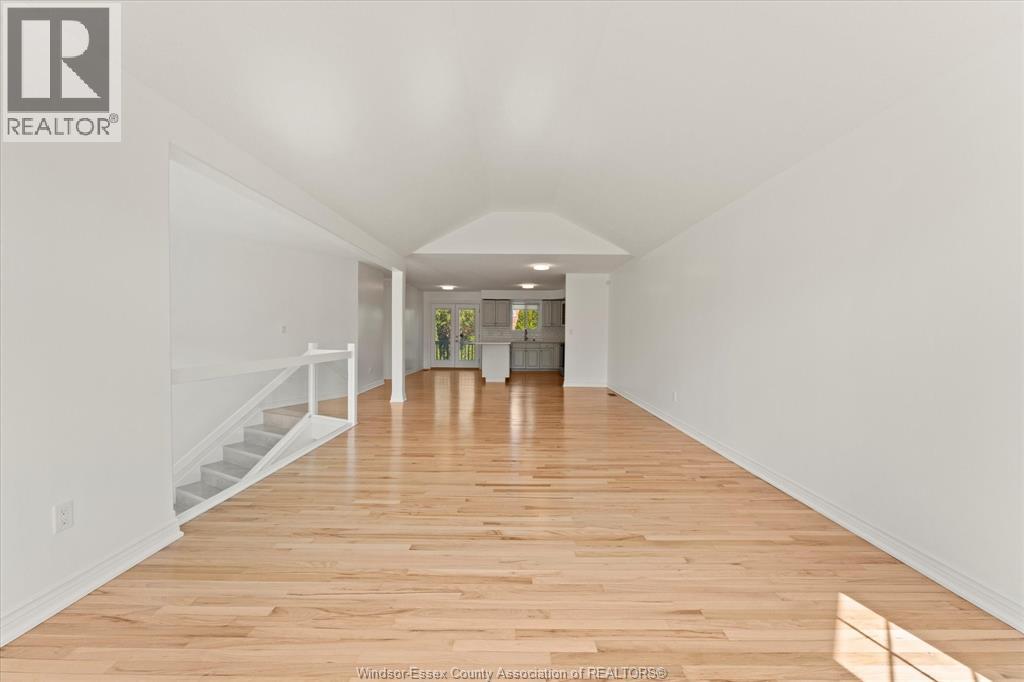 3316 Kenilworth, Windsor, Ontario  N9E 4R3 - Photo 9 - 25027386