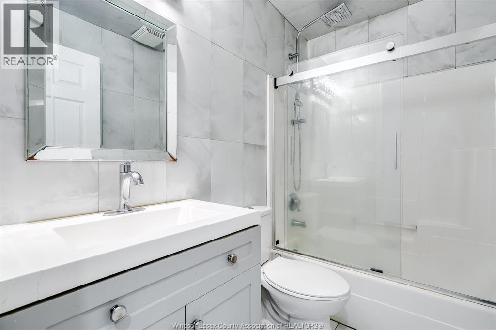 4477 Spago Crescent, Windsor, Ontario  N9G 2Z6 - Photo 15 - 25027384