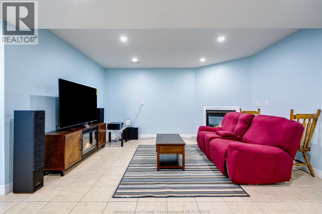 4477 Spago Crescent, Windsor, Ontario  N9G 2Z6 - Photo 23 - 25027384