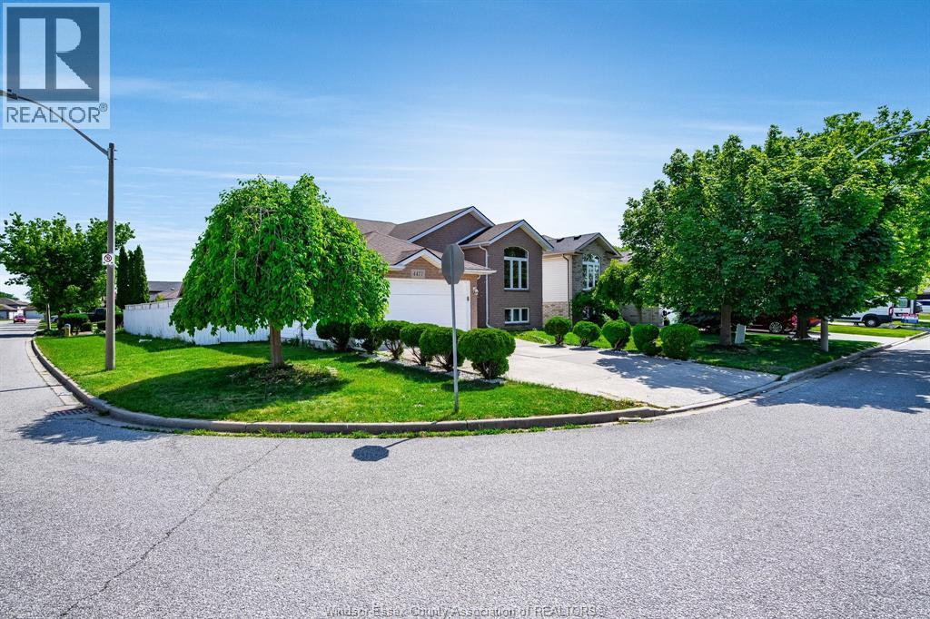 4477 Spago Crescent, Windsor, Ontario  N9G 2Z6 - Photo 32 - 25027384