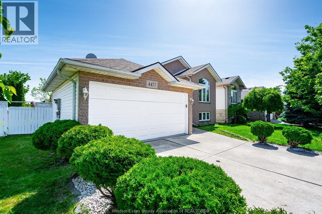 4477 Spago Crescent, Windsor, Ontario  N9G 2Z6 - Photo 33 - 25027384