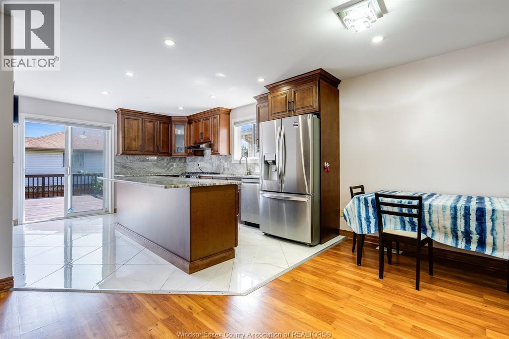 4477 Spago Crescent, Windsor, Ontario  N9G 2Z6 - Photo 6 - 25027384