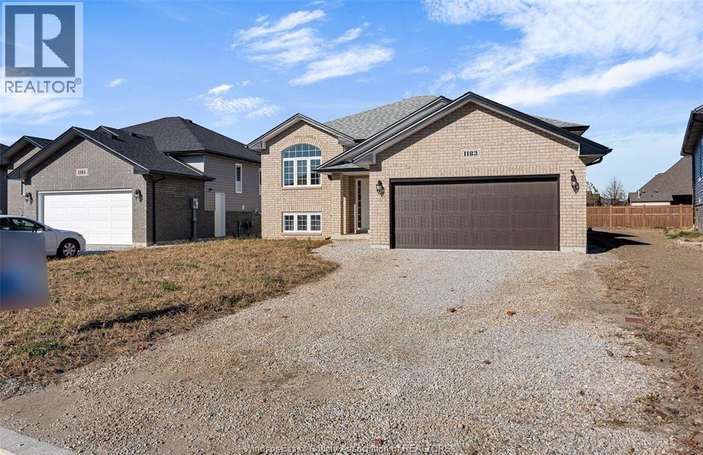 1183 Aspen Ridge Crescent, Lakeshore, Ontario  N0R 1A0 - Photo 3 - 25027370