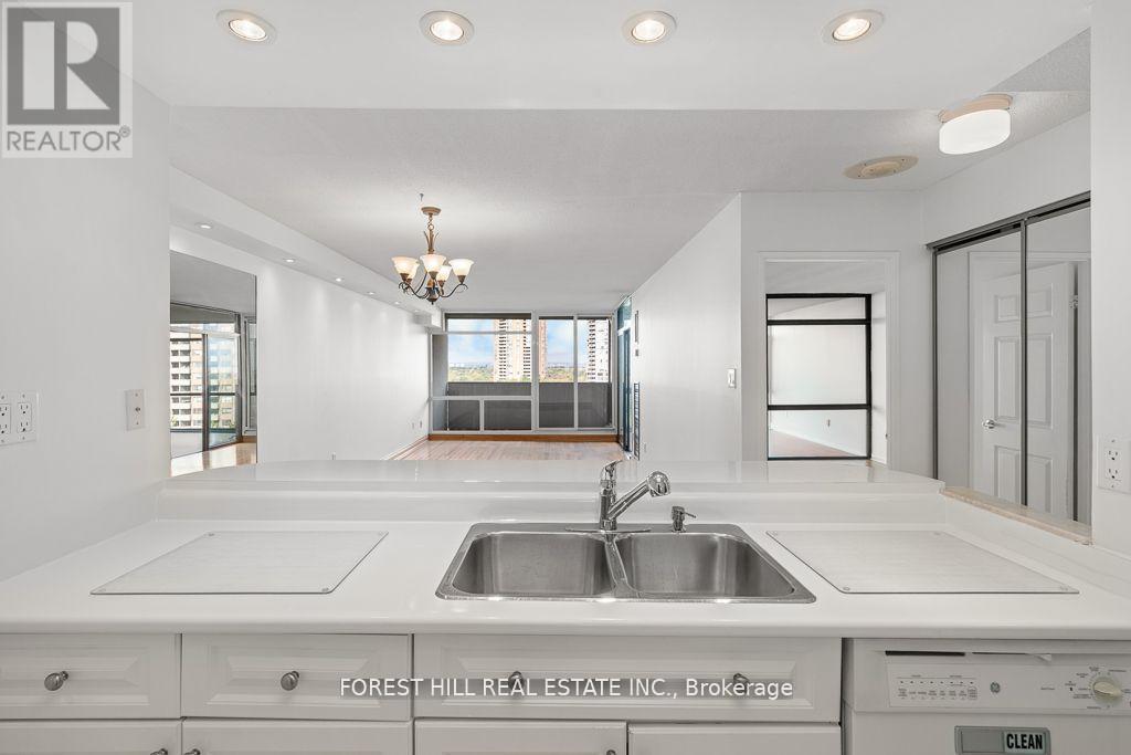 902 - 1555 Finch Avenue E, Toronto, Ontario  M2J 4X9 - Photo 9 - C12485628