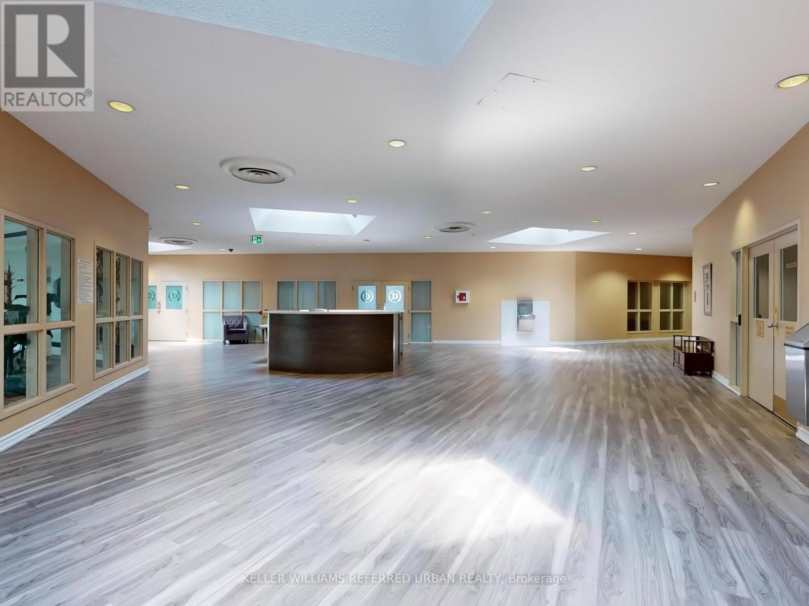 1006 - 40 Harding Boulevard W, Richmond Hill, Ontario  L4C 9S5 - Photo 30 - N12472125