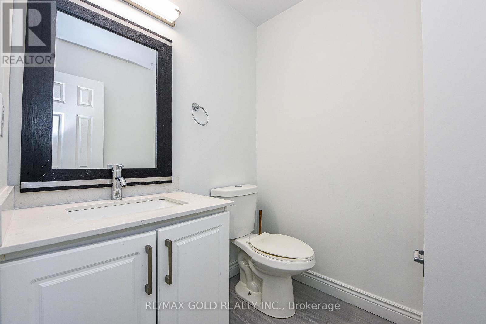 14 Nottawasaga Crescent, Brampton, Ontario  L6Z 1B2 - Photo 27 - W12485949