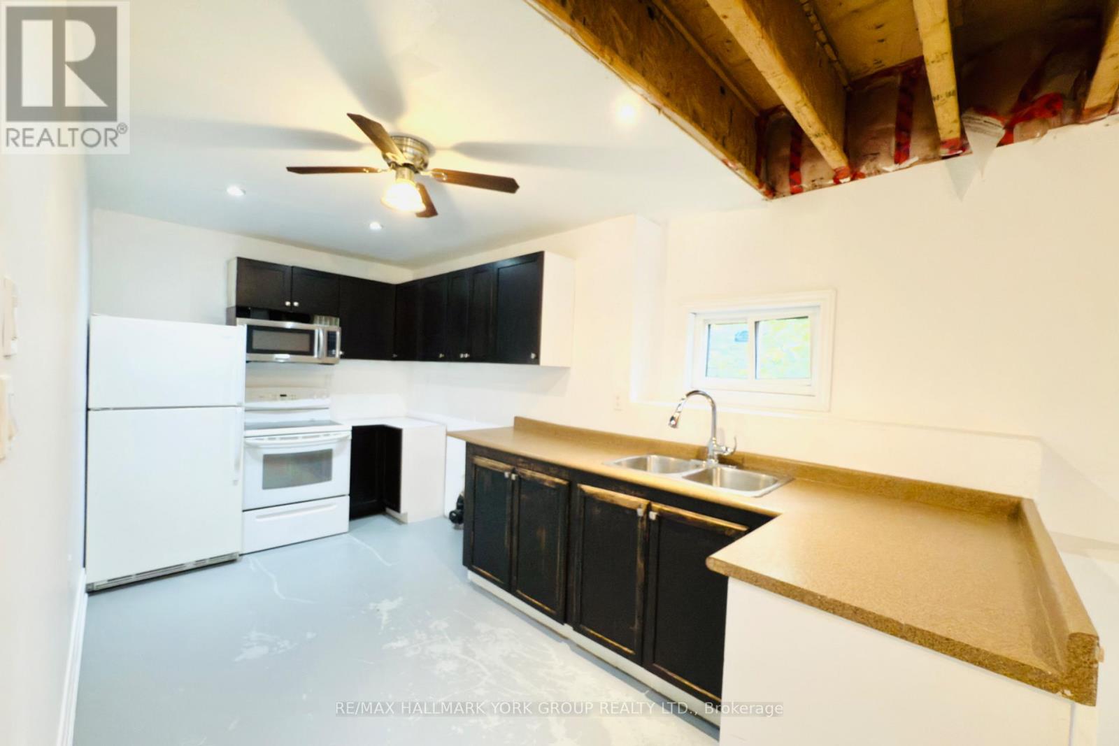 Lower - 51 Little Lake Drive, Barrie, Ontario  L4M 7B9 - Photo 7 - S12485740