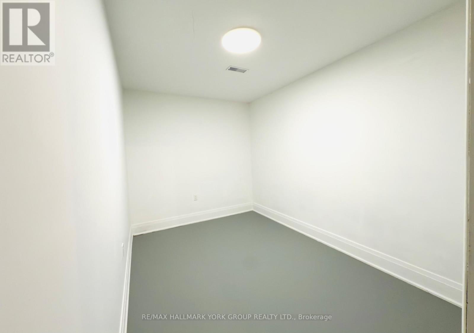 Lower - 51 Little Lake Drive, Barrie, Ontario  L4M 7B9 - Photo 8 - S12485740