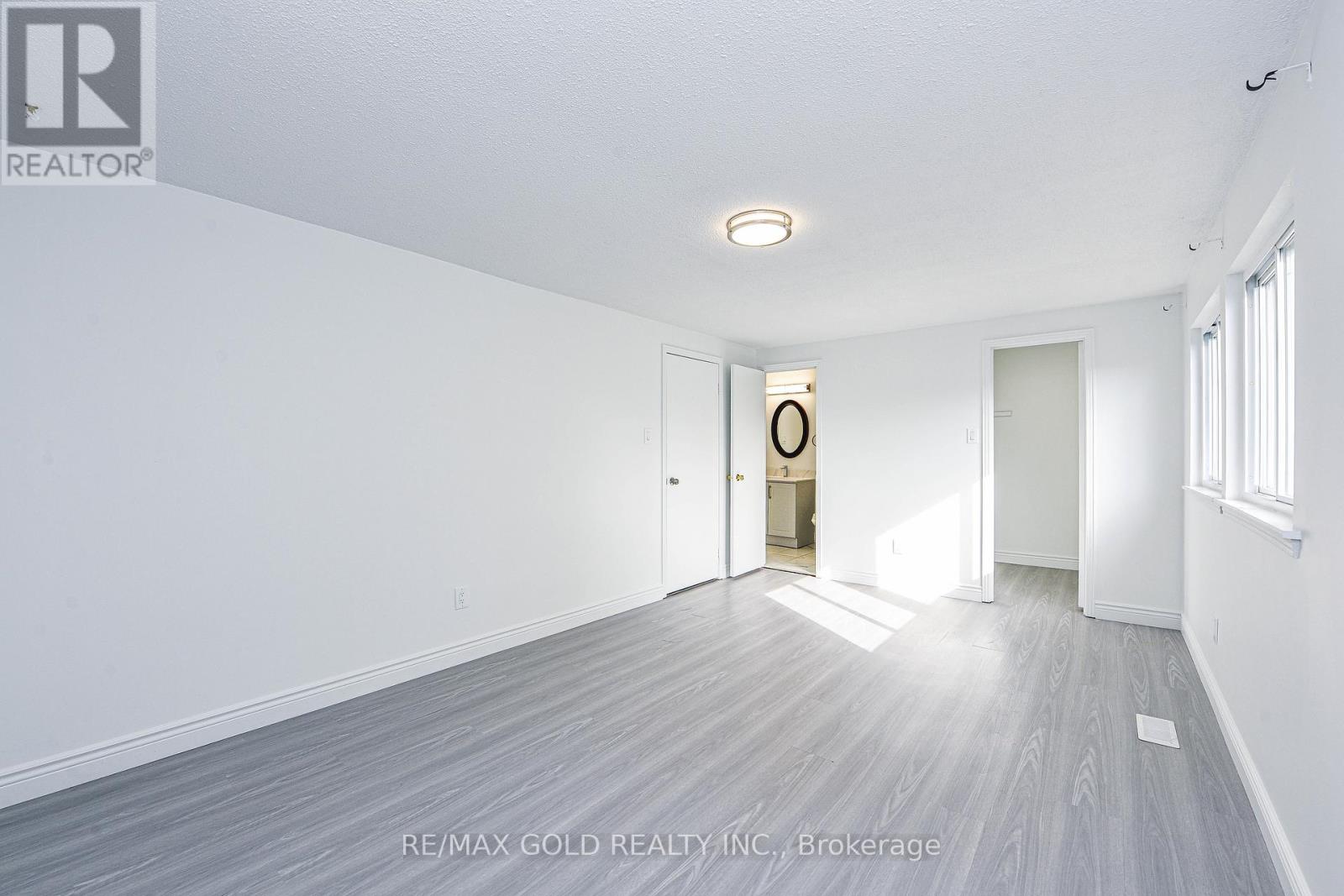 14 Nottawasaga Crescent, Brampton, Ontario  L6Z 1B2 - Photo 29 - W12485949