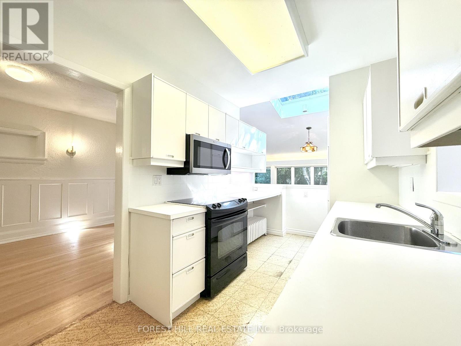 187 Glenview Avenue, Toronto, Ontario  M4R 1R4 - Photo 12 - C12399878