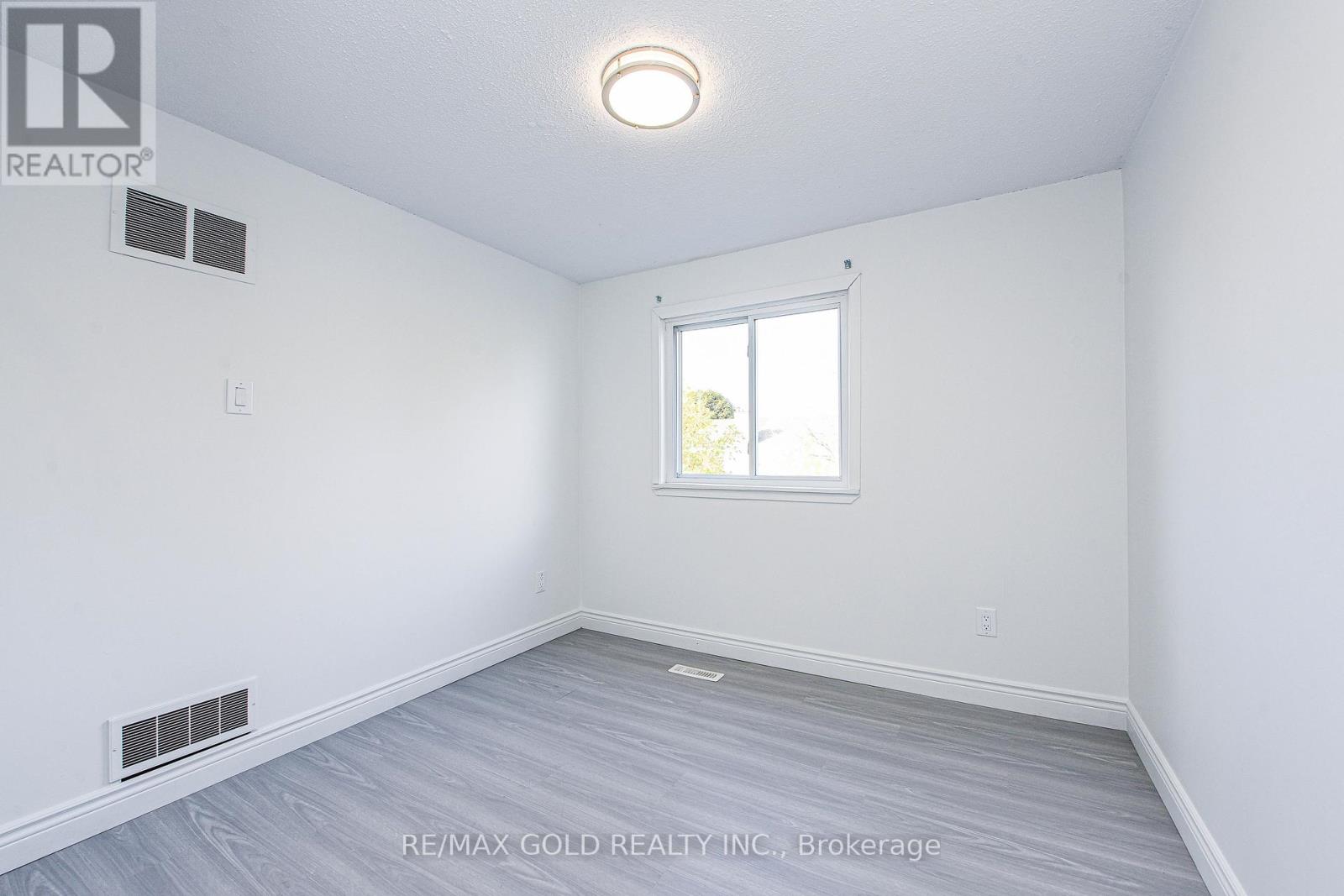 14 Nottawasaga Crescent, Brampton, Ontario  L6Z 1B2 - Photo 28 - W12485949