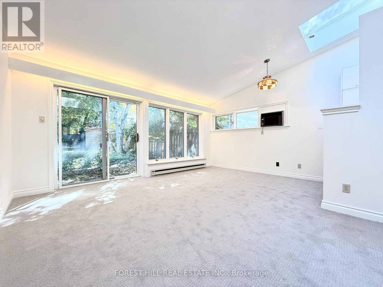 187 Glenview Avenue, Toronto, Ontario  M4R 1R4 - Photo 9 - C12399878