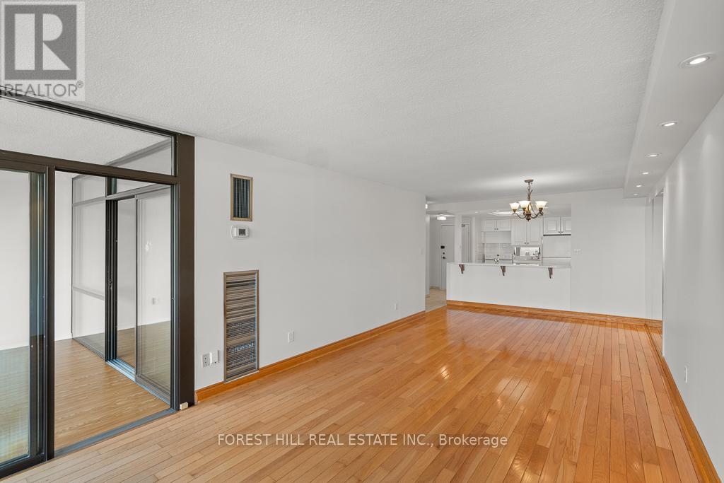 902 - 1555 Finch Avenue E, Toronto, Ontario  M2J 4X9 - Photo 11 - C12461301