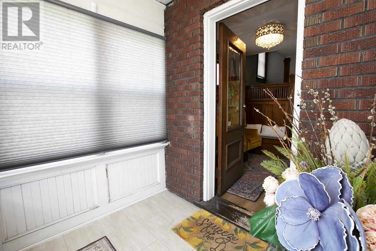 446 Albert St, Sault Ste. Marie, Ontario  P6A 2J8 - Photo 11 - SM253098