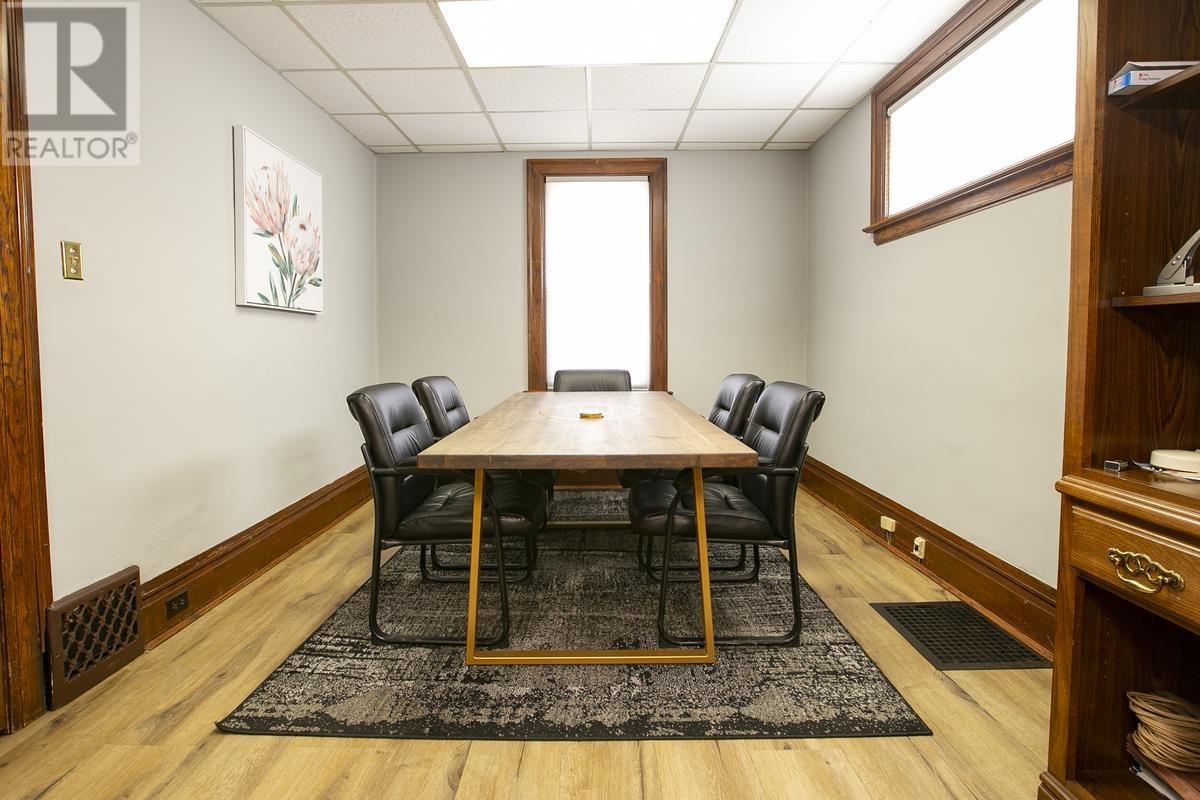 446 Albert St, Sault Ste. Marie, Ontario  P6A 2J8 - Photo 17 - SM253098