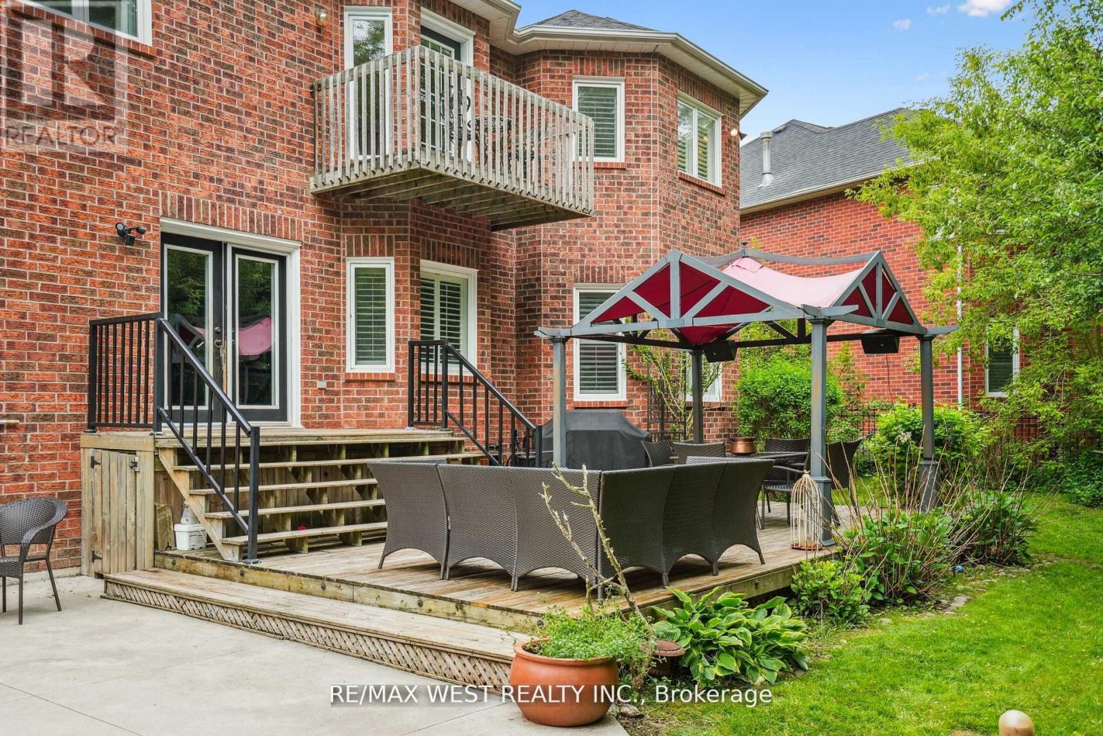 81 Woodview Drive, Pickering, Ontario  L1V 1L1 - Photo 24 - E12438221