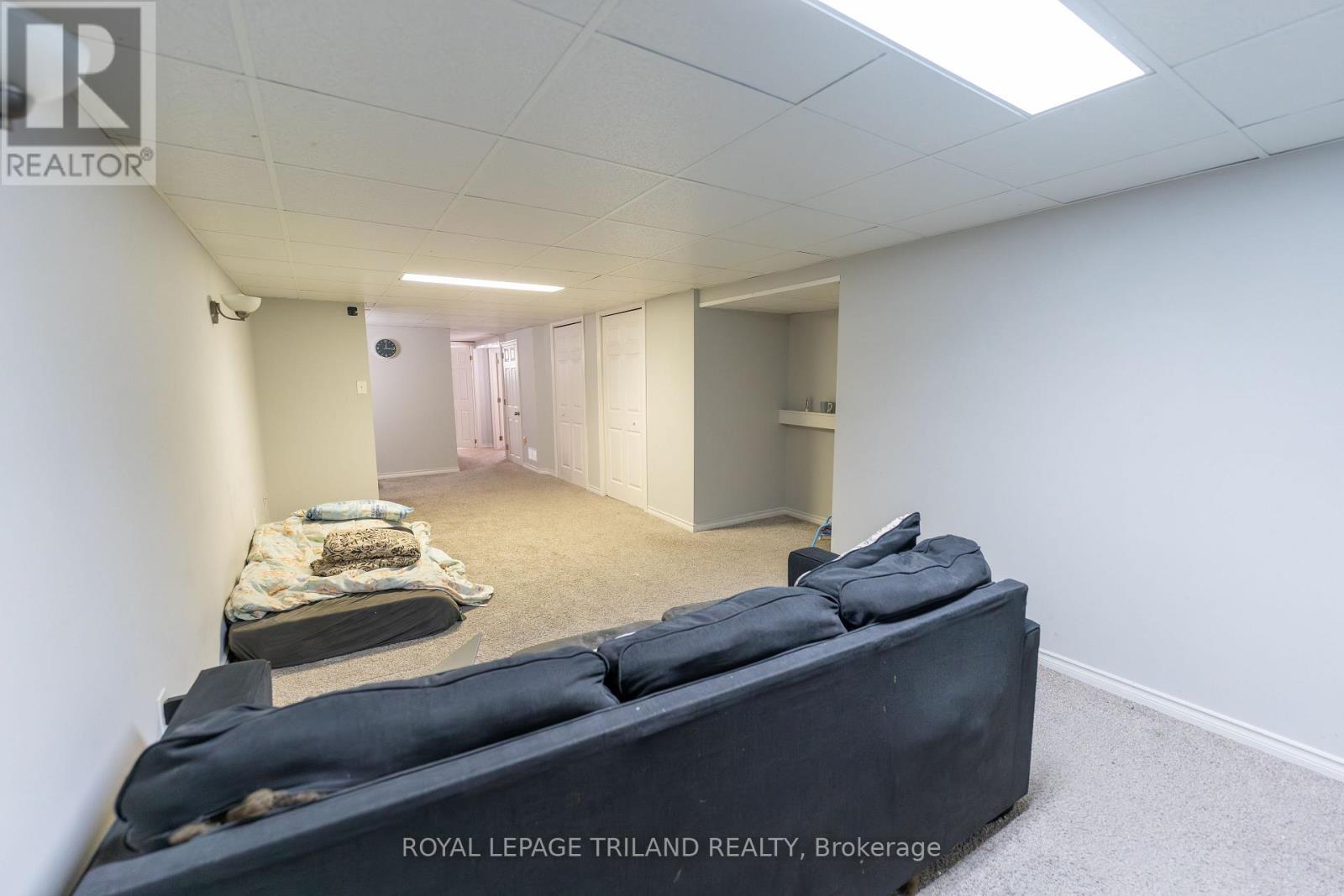 46 Dalhousie Crescent, London South, Ontario  N6K 3N2 - Photo 14 - X12460005