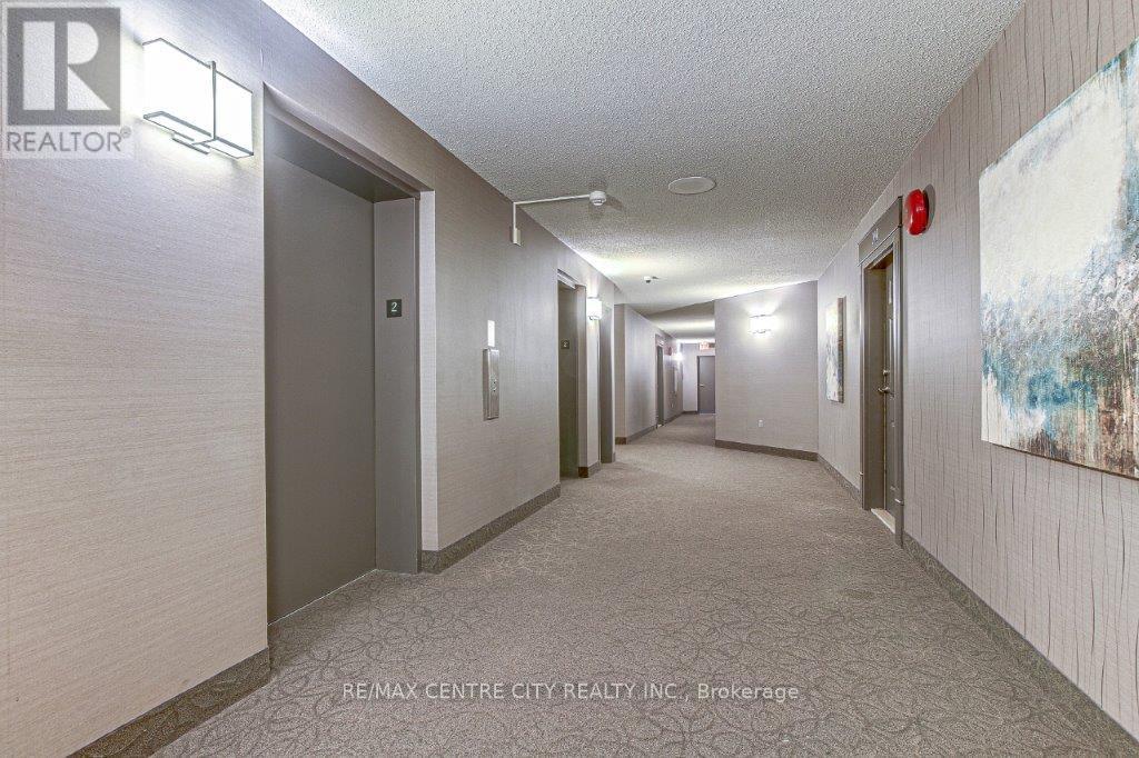 Photo 25 of 37 for 205 - 549 Ridout Street N