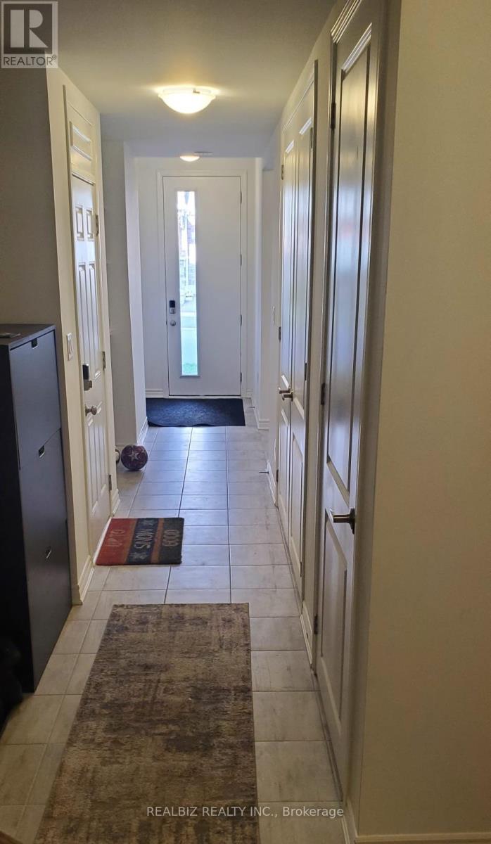 65 Keppel Circle, Brampton, Ontario  L7A 5K9 - Photo 2 - W12447751