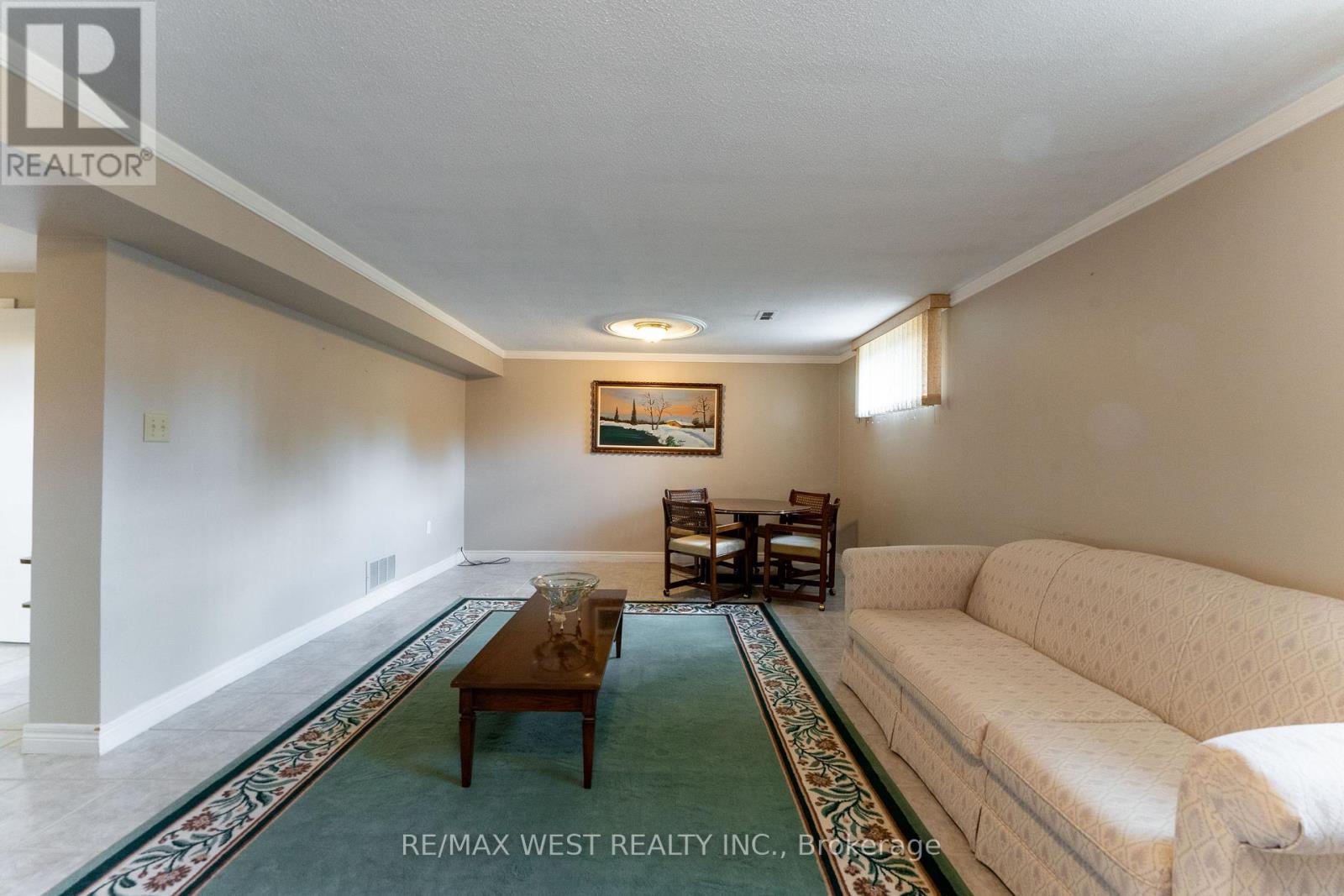 125 Honeywood Road, Toronto, Ontario  M3N 1B3 - Photo 35 - W12467581