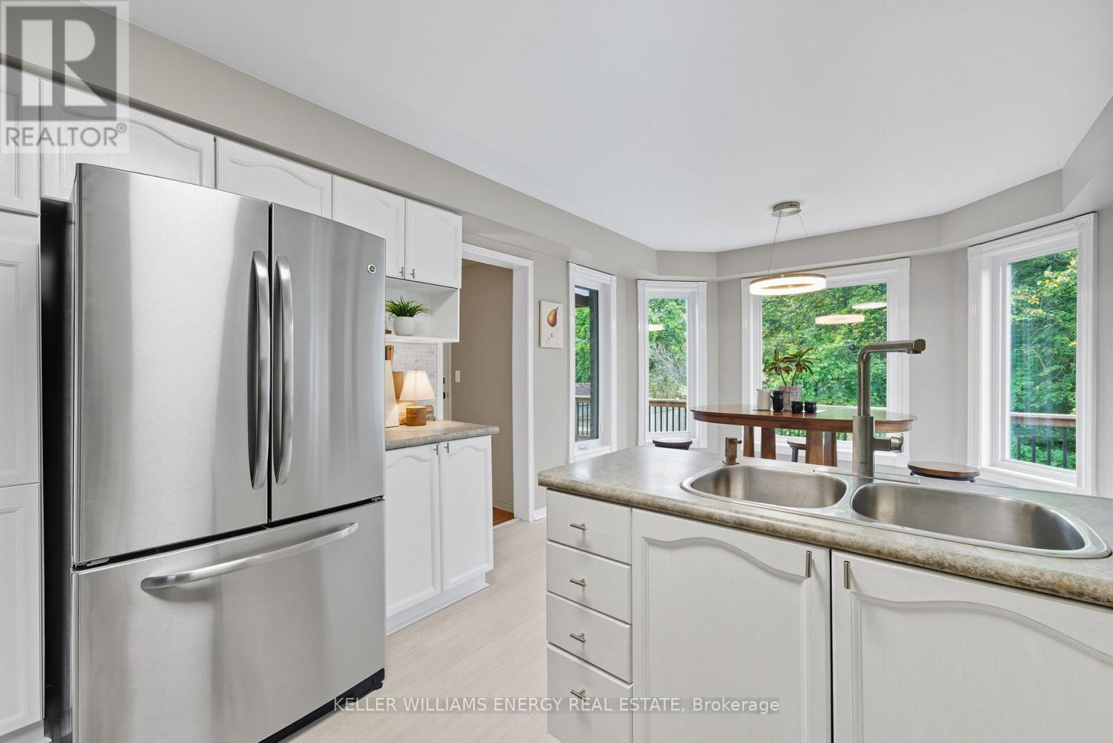 450 Safari Drive, Oshawa, Ontario  L1K 1B6 - Photo 13 - E12486031