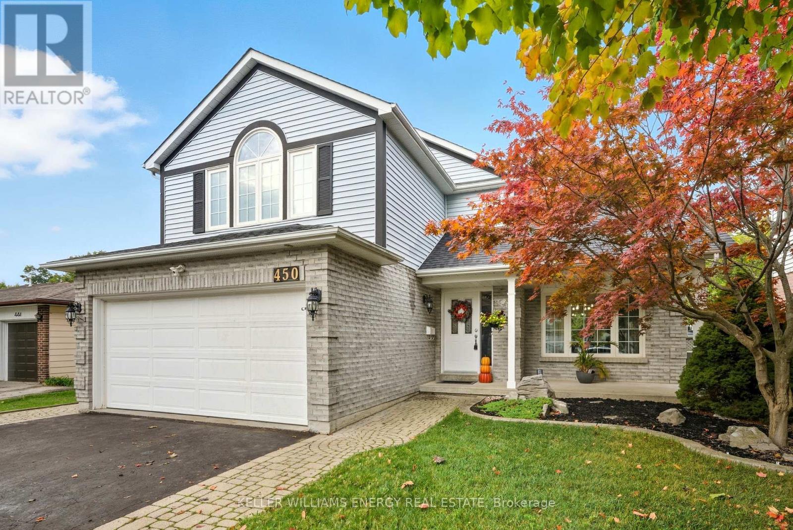 450 Safari Drive, Oshawa, Ontario  L1K 1B6 - Photo 2 - E12486031