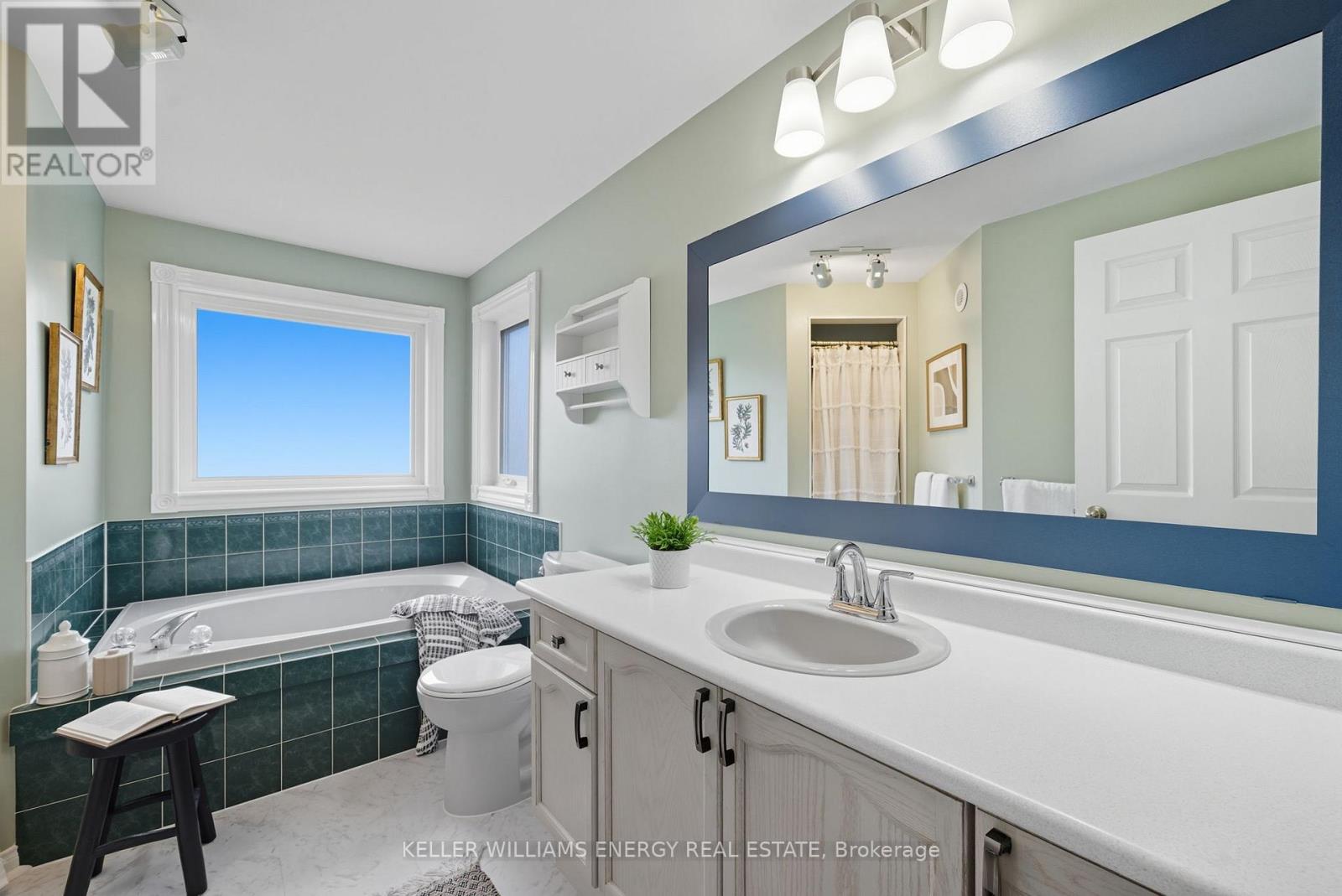 450 Safari Drive, Oshawa, Ontario  L1K 1B6 - Photo 25 - E12486031