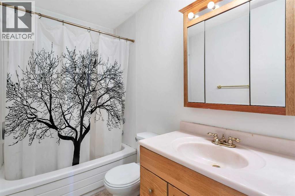 48 Halladay Avenue, Red Deer, Alberta  T4N 6E4 - Photo 26 - A2265305