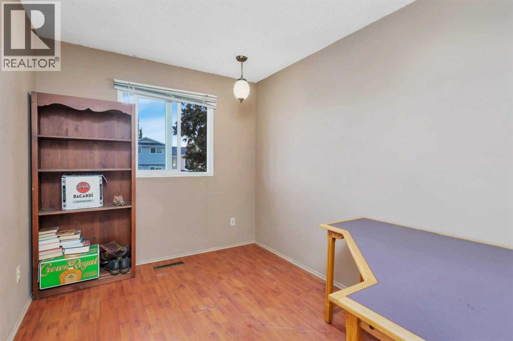 48 Halladay Avenue, Red Deer, Alberta  T4N 6E4 - Photo 27 - A2265305