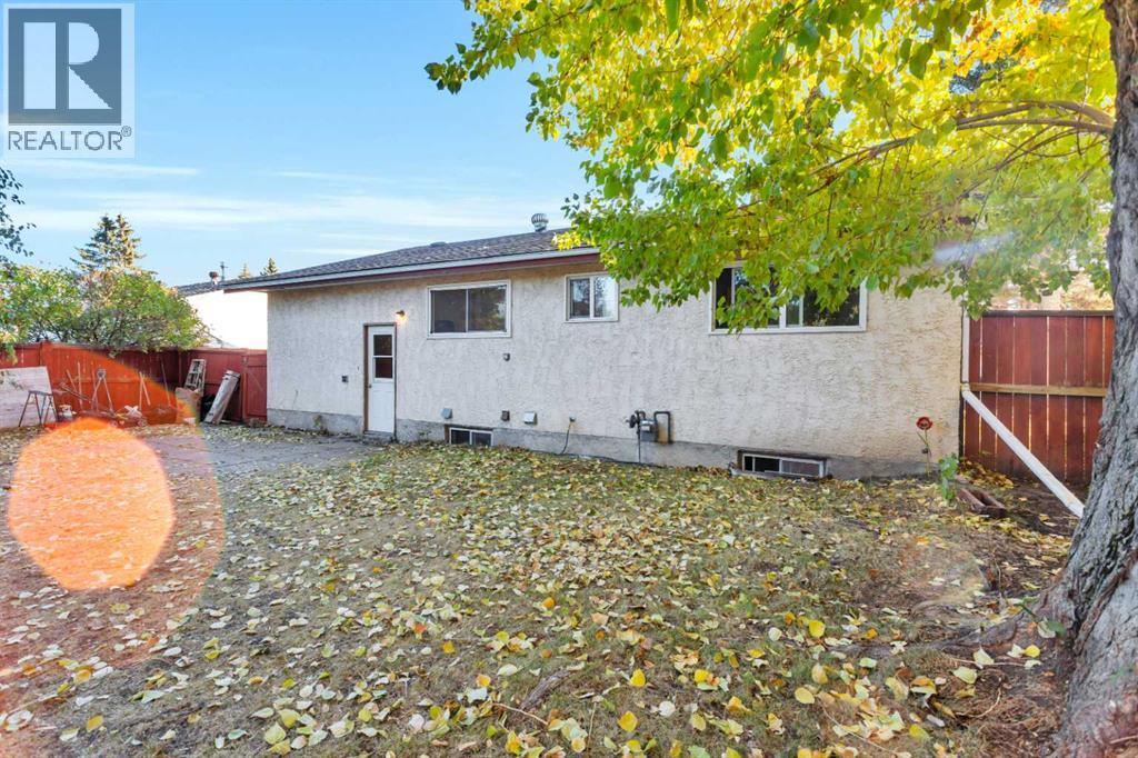 48 Halladay Avenue, Red Deer, Alberta  T4N 6E4 - Photo 37 - A2265305