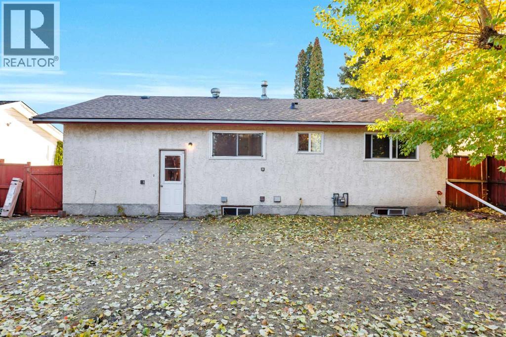 48 Halladay Avenue, Red Deer, Alberta  T4N 6E4 - Photo 35 - A2265305