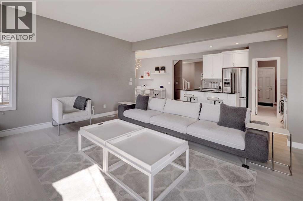 208 Evansview Road Nw, Calgary, Alberta  T3P 0J6 - Photo 4 - A2254951