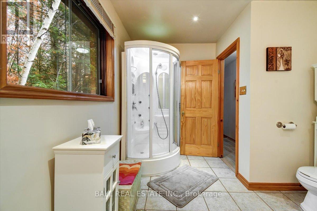 40 South Jordan Lake Road, Tudor And Cashel, Ontario  K0L 1W0 - Photo 13 - X12486033