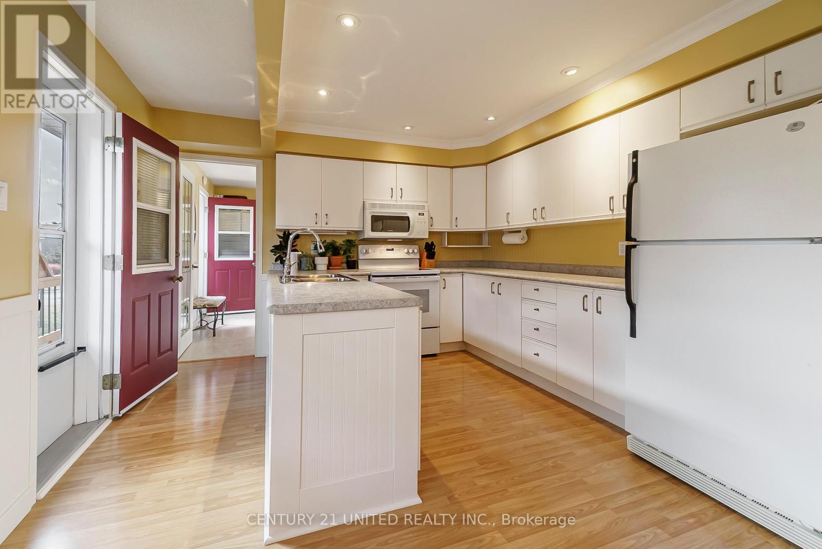 39 Cedartree Lane, Kawartha Lakes (Bobcaygeon), Ontario  K0M 1A0 - Photo 14 - X12486078