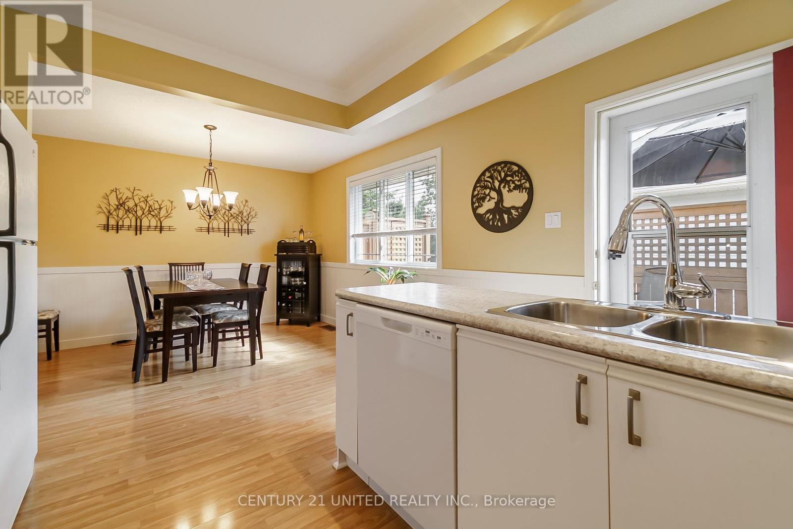 39 Cedartree Lane, Kawartha Lakes (Bobcaygeon), Ontario  K0M 1A0 - Photo 15 - X12486078