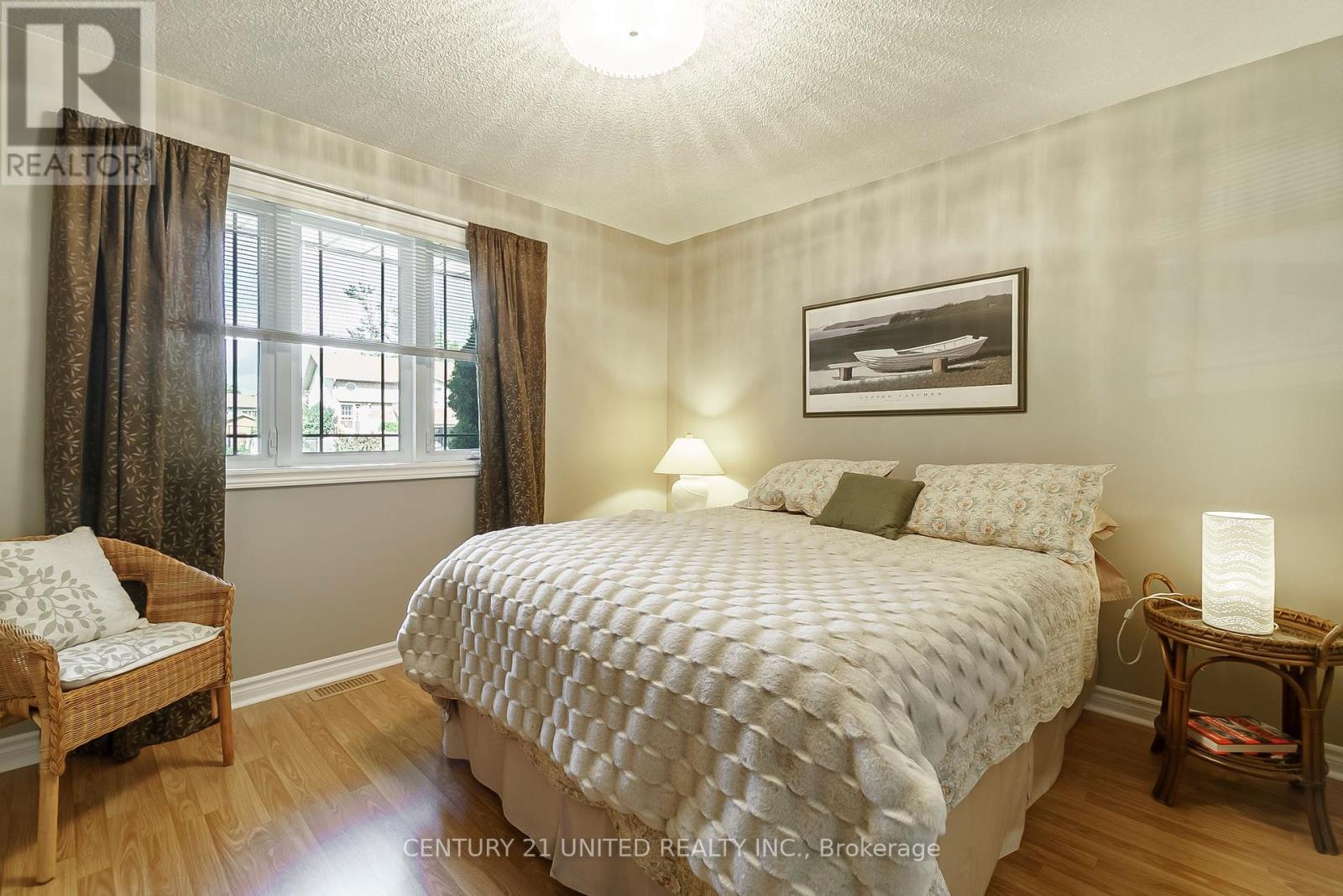 39 Cedartree Lane, Kawartha Lakes (Bobcaygeon), Ontario  K0M 1A0 - Photo 19 - X12486078