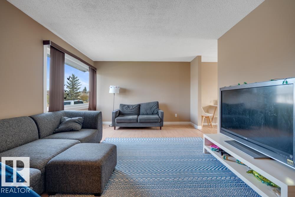 10627 168 Av Nw, Edmonton, Alberta  T5X 2R7 - Photo 9 - E4463772