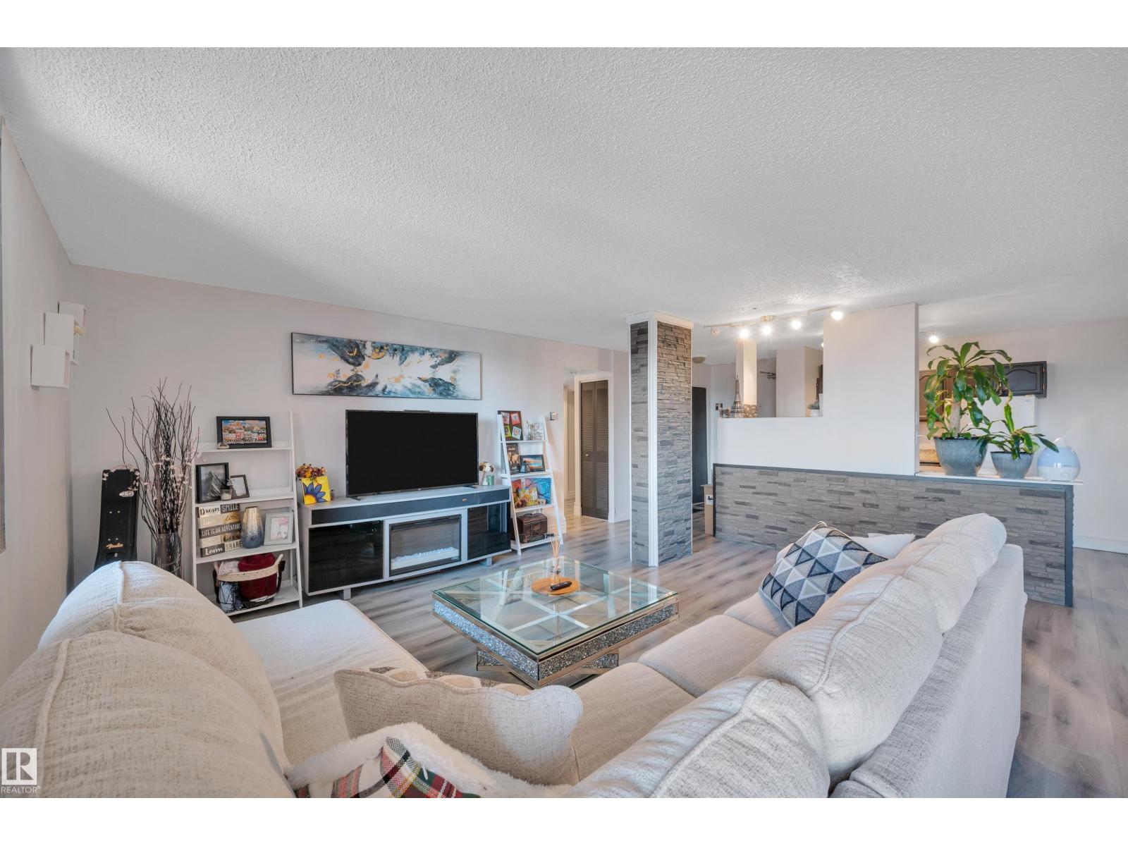 #802 10145 109 St Nw, Edmonton, Alberta  T5J 3M5 - Photo 15 - E4463773