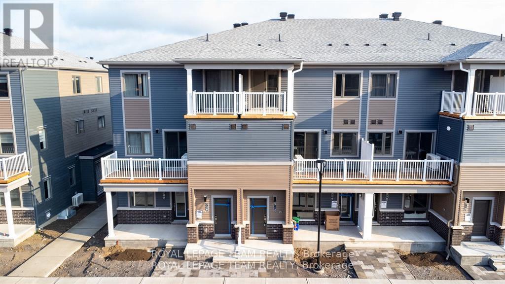 712 PARNIAN PRIVATE, Ottawa, Ontario