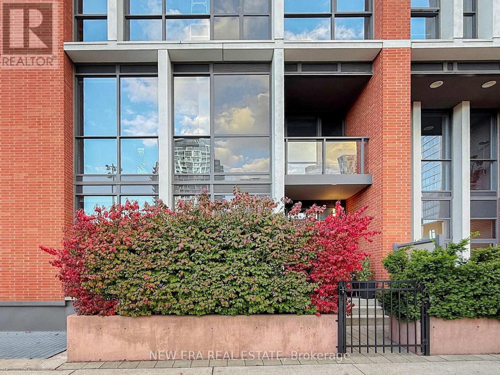 152 Sumach Street, Toronto, Ontario  M5A 3K2 - Photo 16 - C12479313