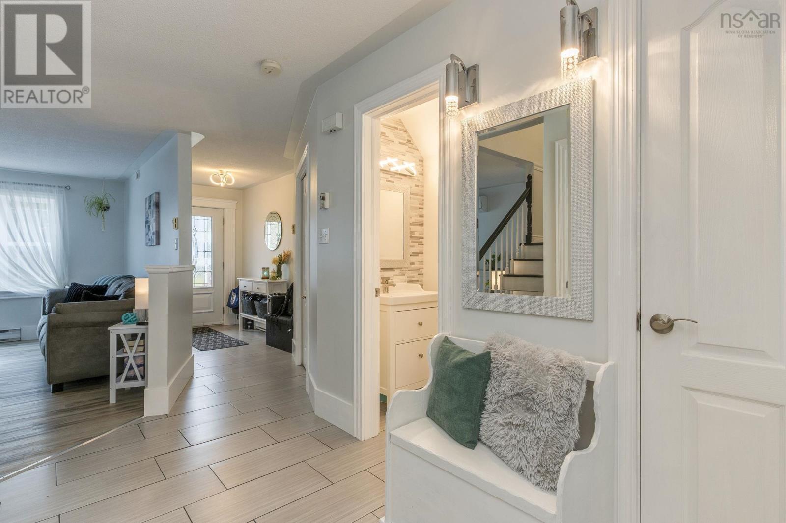 89 Duffus Drive, Bedford, Nova Scotia  B4A 3T9 - Photo 4 - 202526376