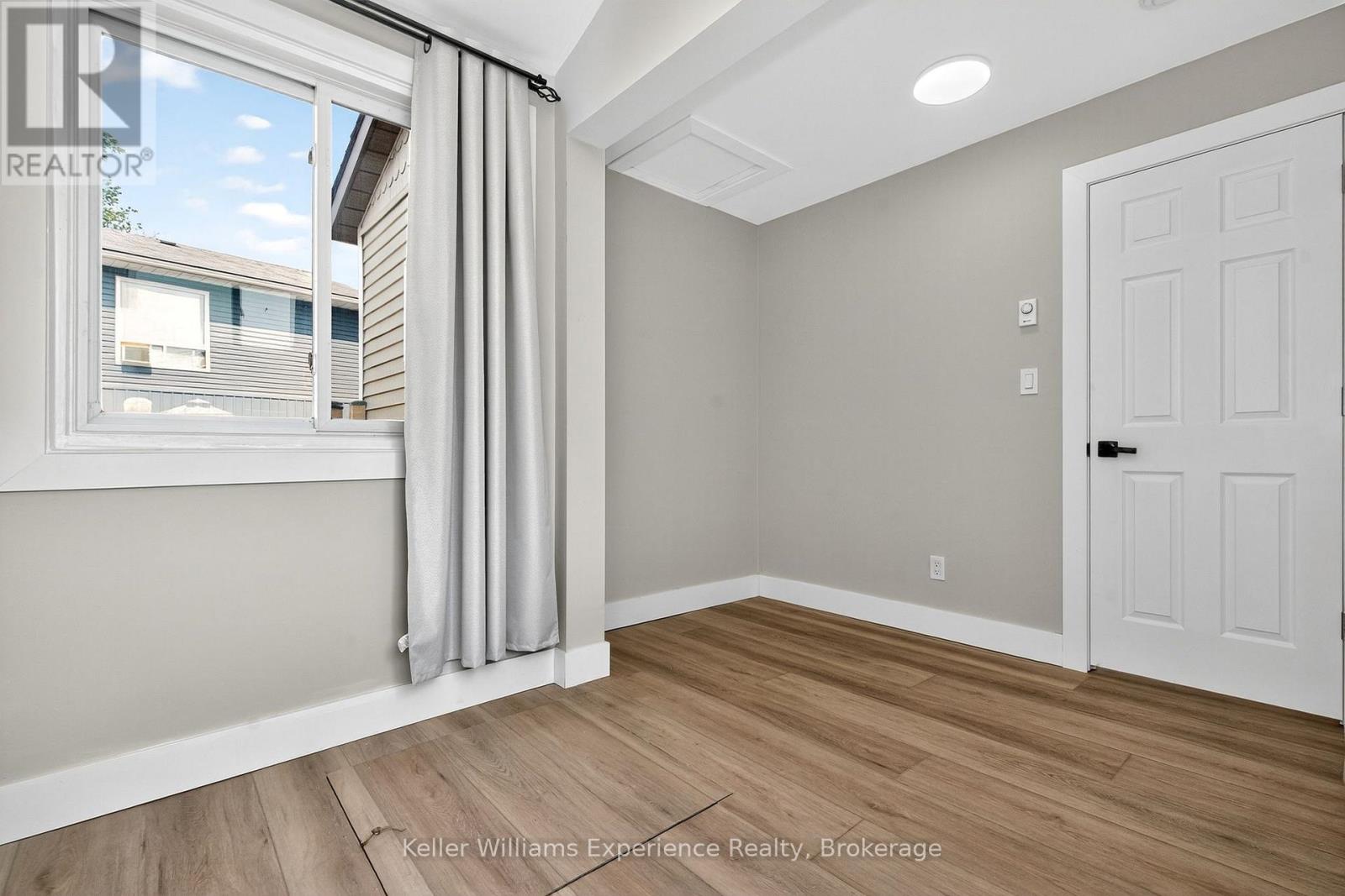 10 Levi Simon Trail, Penetanguishene, Ontario  L9M 1A4 - Photo 7 - S12486074