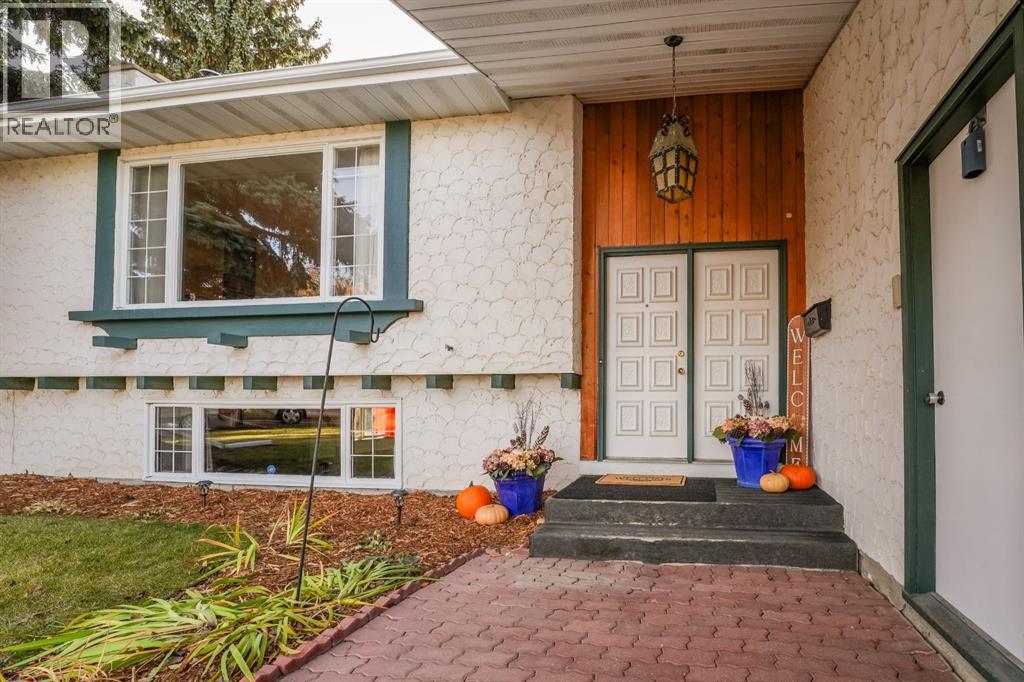 20 Allsop Close, Red Deer, Alberta  T4R 1A3 - Photo 3 - A2266978