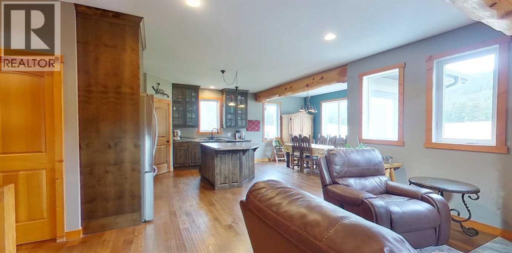 2889 214 Street, Bellevue, Alberta  T0K 0C0 - Photo 9 - A2267248