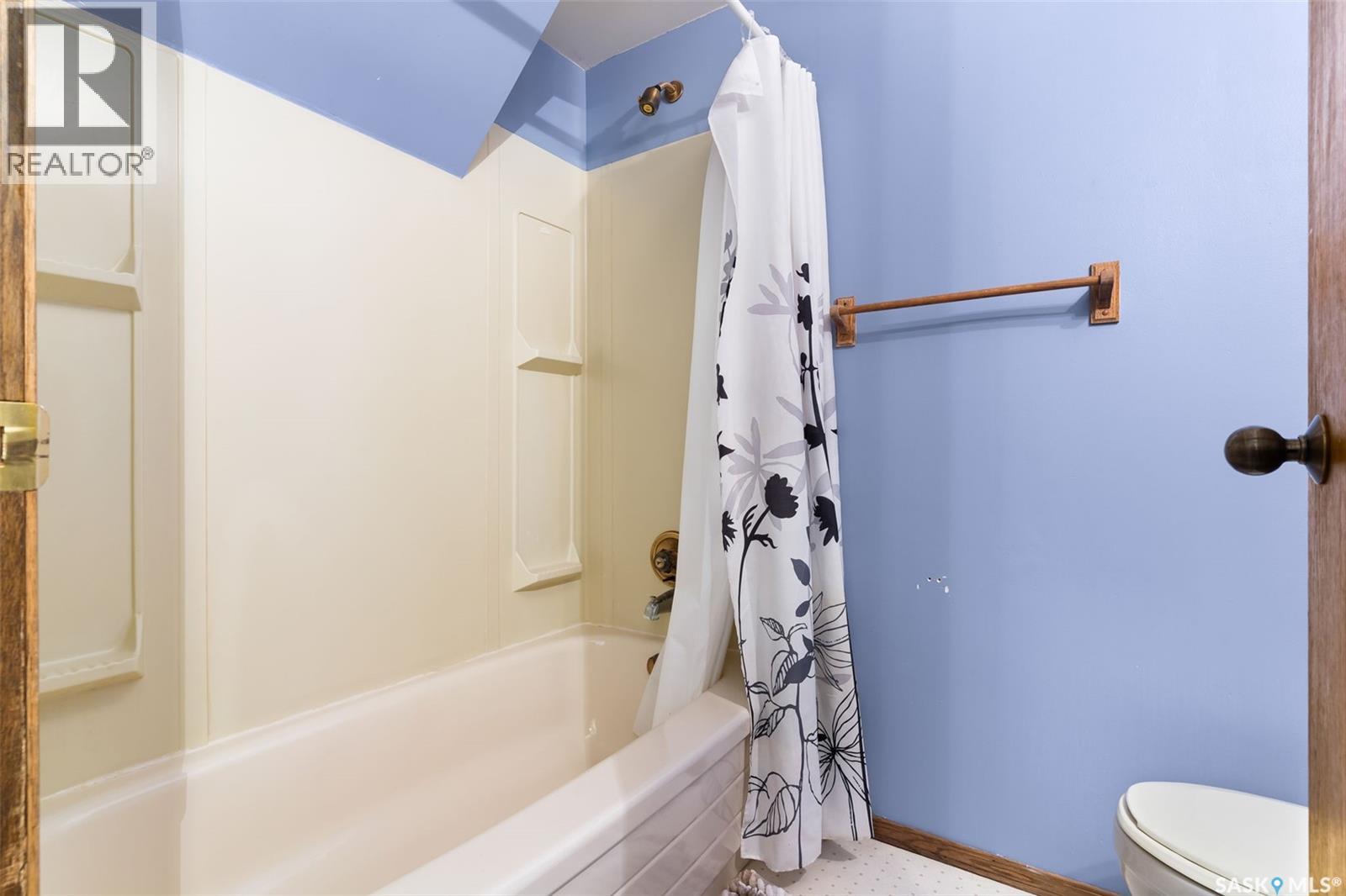 238 Hector Crescent N, Regina, Saskatchewan  S4Y 1C6 - Photo 31 - SK021862