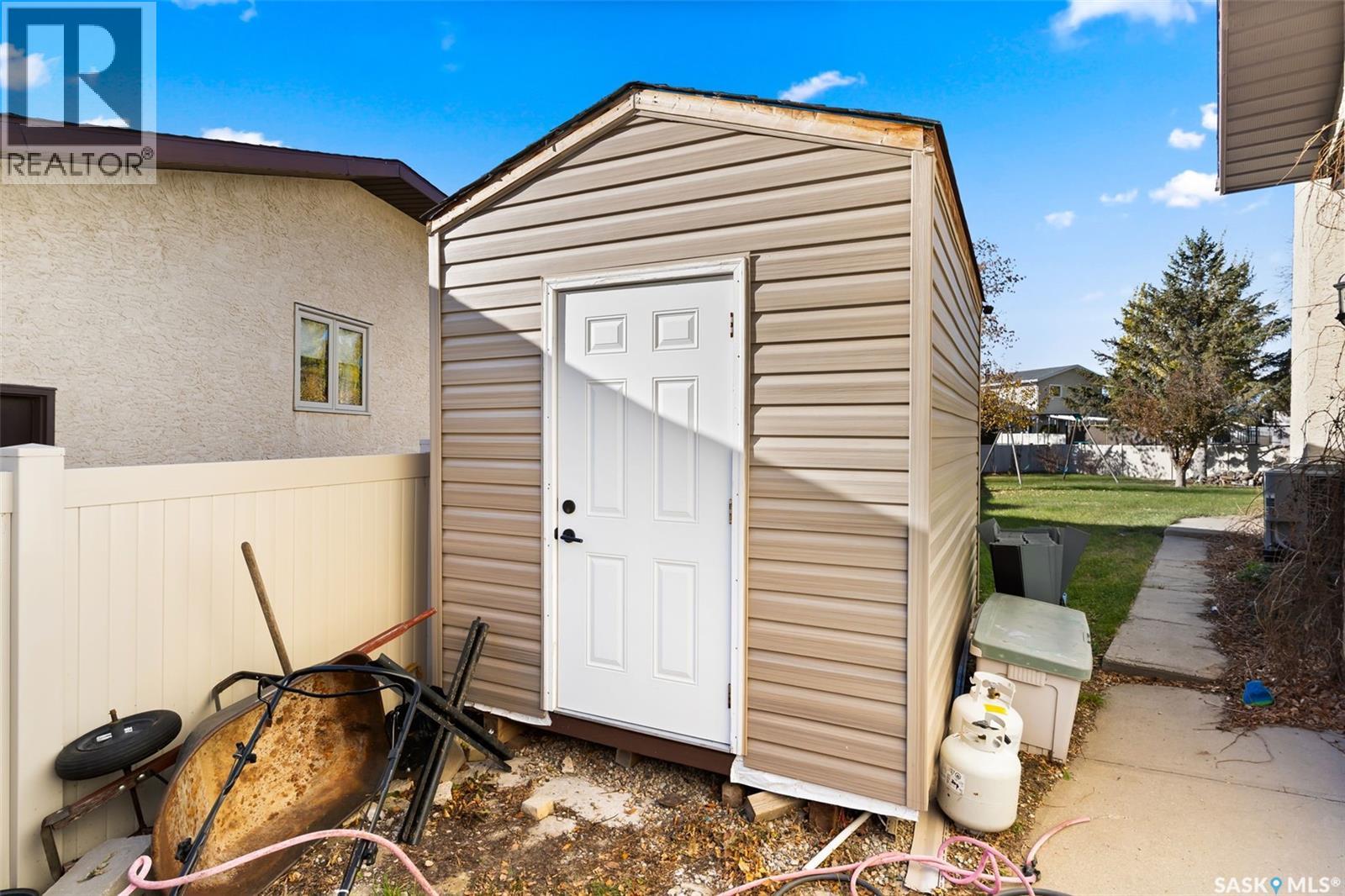 238 Hector Crescent N, Regina, Saskatchewan  S4Y 1C6 - Photo 42 - SK021862