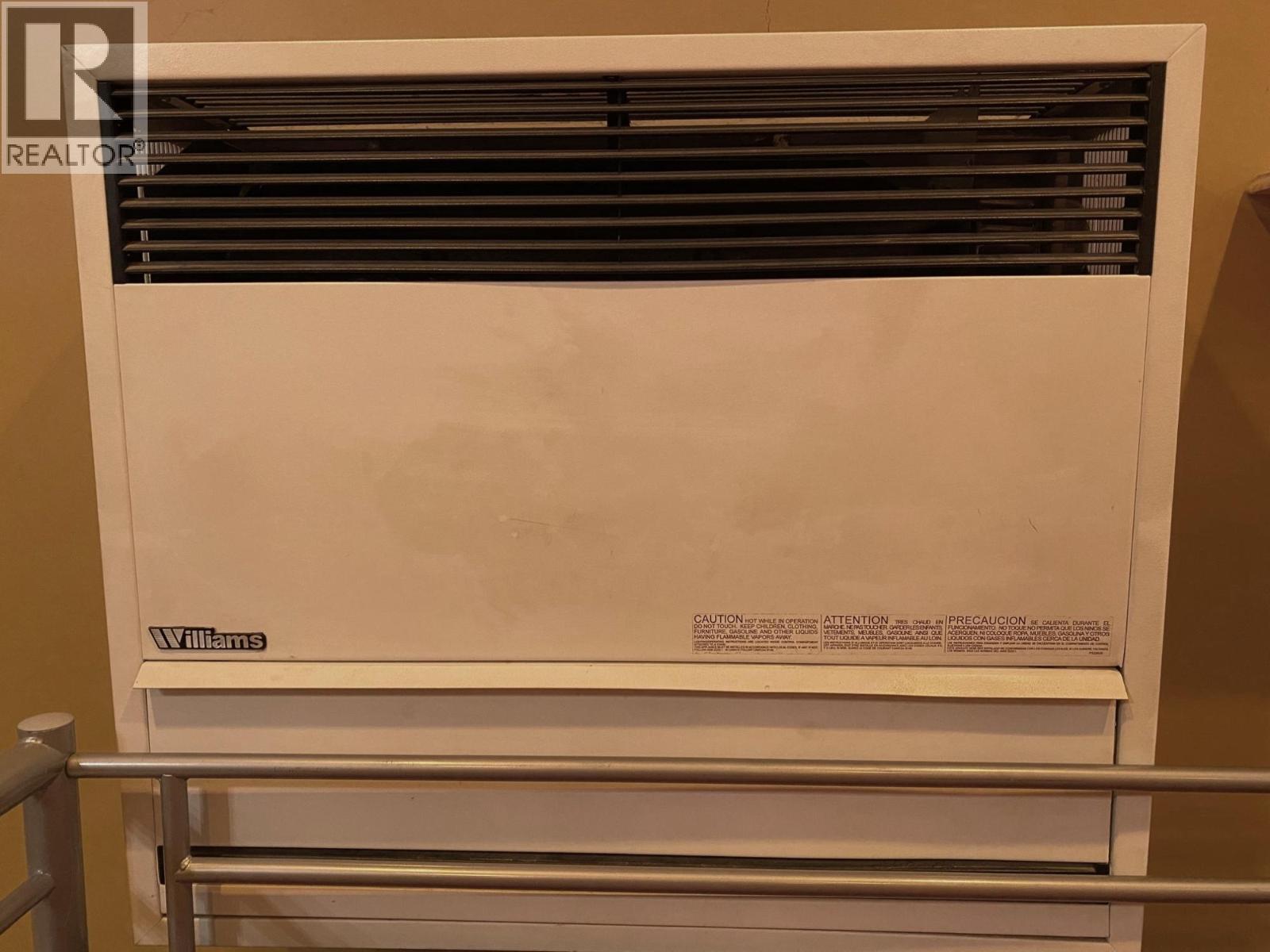 3325 Barriere South Road, Barriere, British Columbia  V0E 1E0 - Photo 13 - 10354575