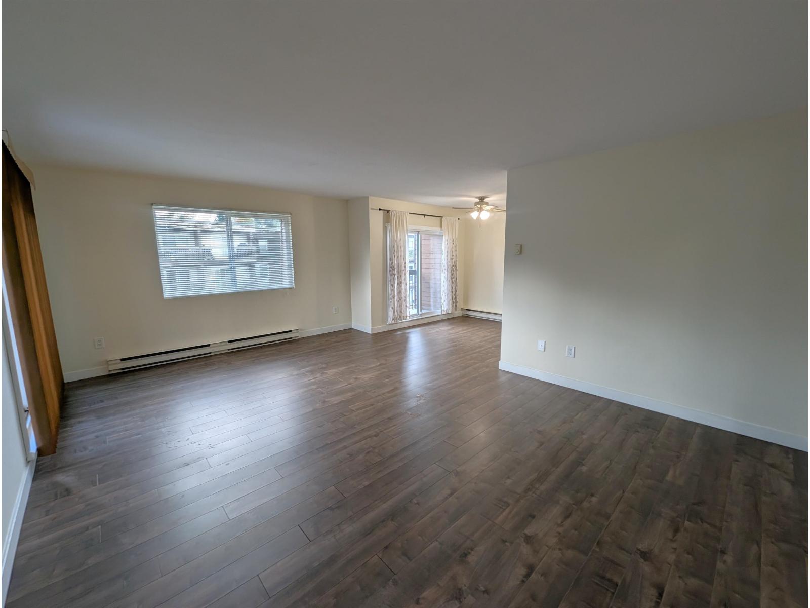 303 33850 Fern Street, Abbotsford, British Columbia  V2S 6C3 - Photo 4 - R3062507